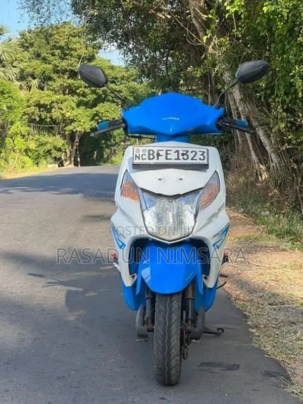 Honda Dio 2017