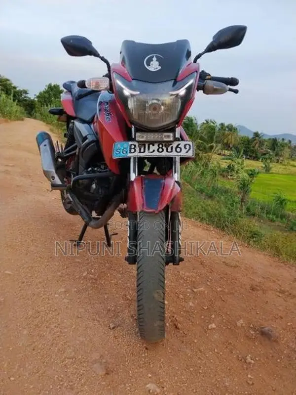 TVS Apache 2015