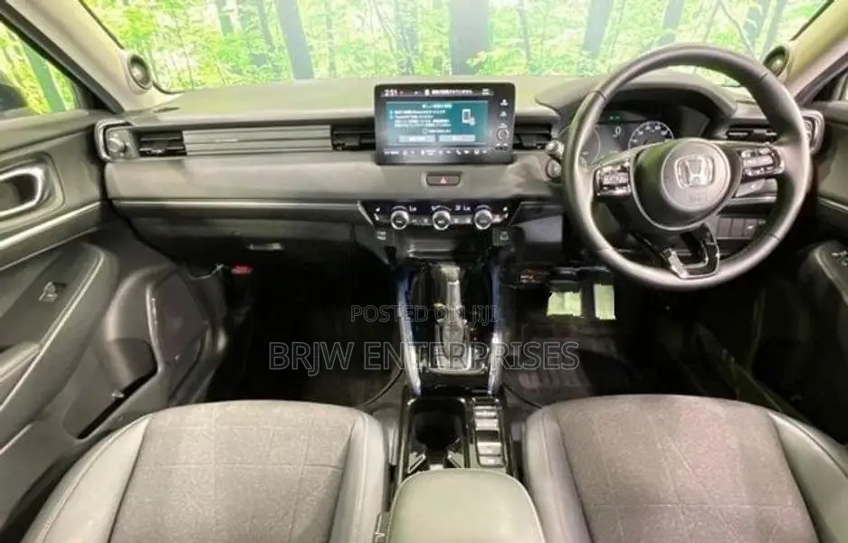 Honda Vezel Z premium 2024
