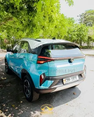 Tata Nexon 2025