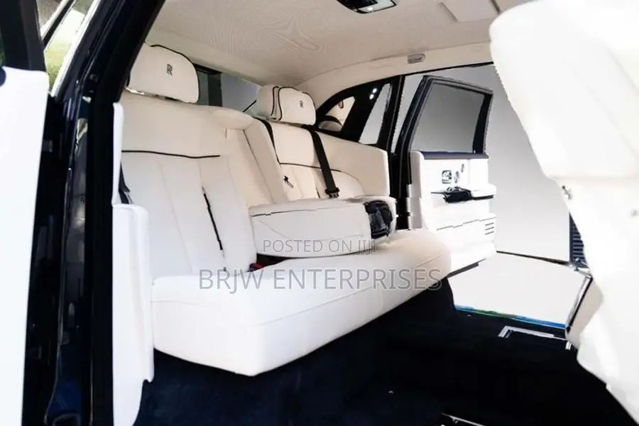 Rolls-Royce Panthom Extended 2026