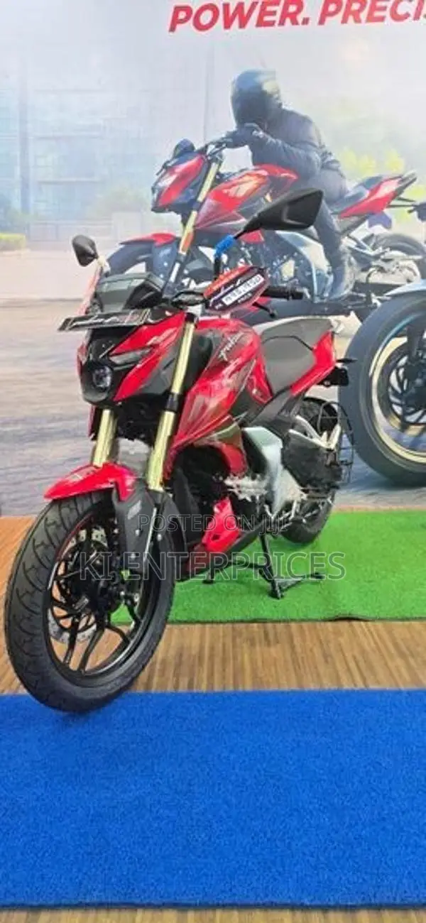Bajaj Pulsar N160 Premium 2026