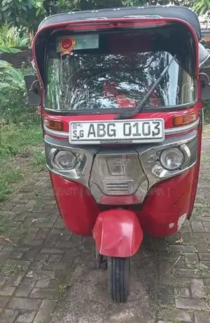 Bajaj RE 4 Stroke 2015