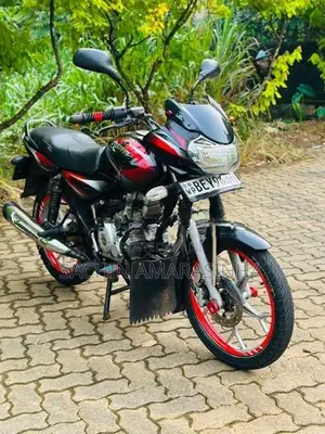 Bajaj Discover 125 2017