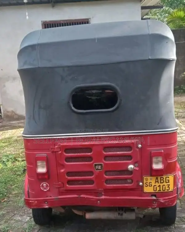 Bajaj RE 4 Stroke 2015
