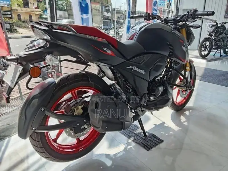 TVS Apache RTR 160 2026