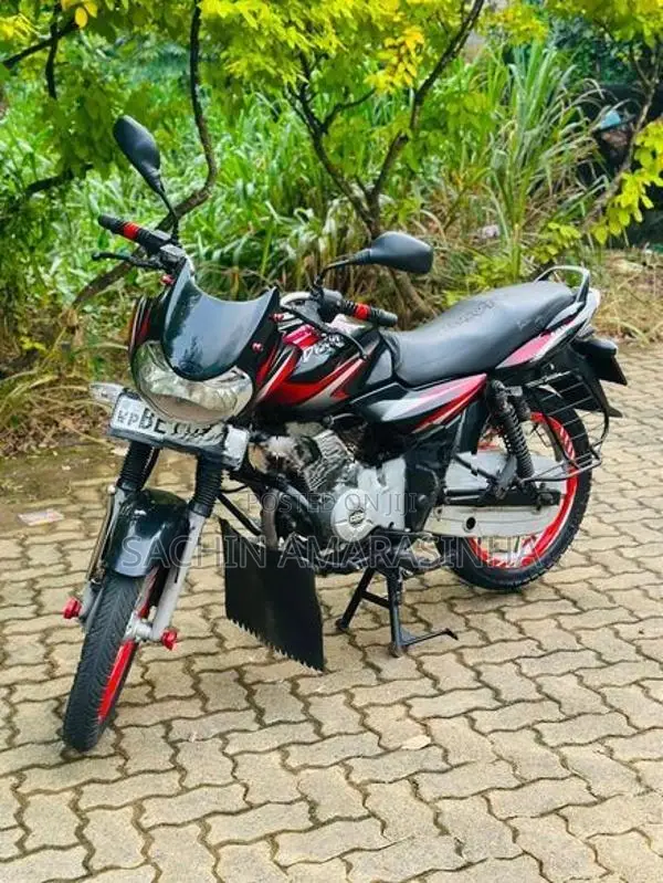 Bajaj Discover 125 2017