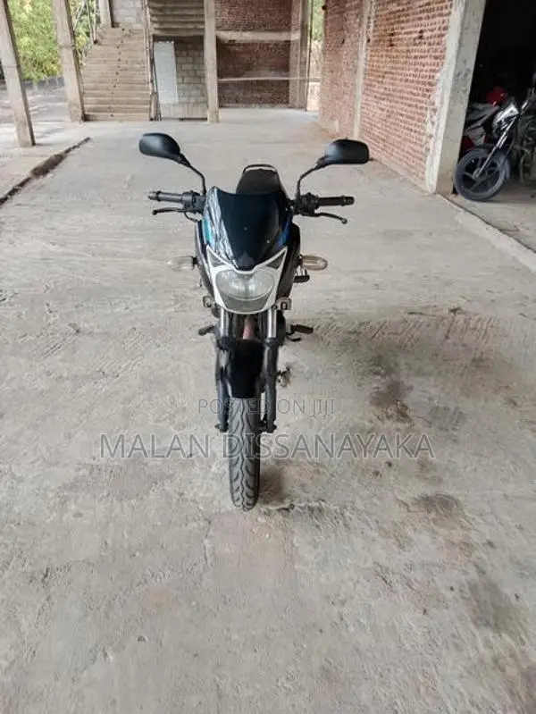Bajaj Pulsar 150 2009