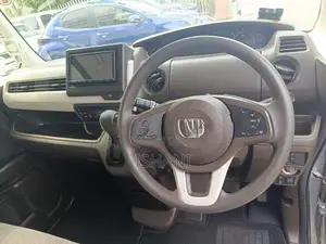 Honda N-Box 2023