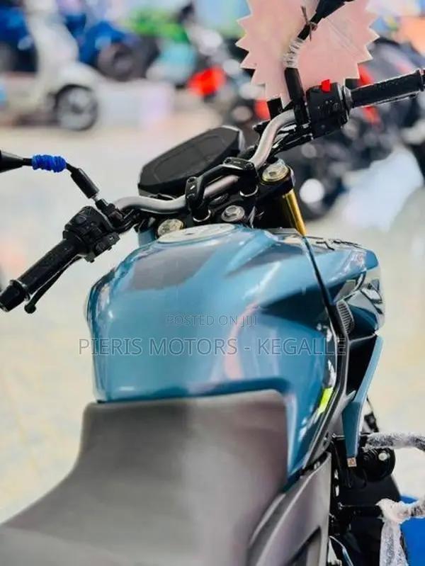 Bajaj Pulsar N160 Premium 2026