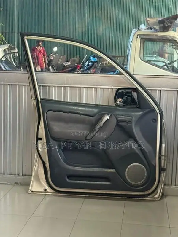 Toyota RAV4 2000 Front Door Panel ( Only )