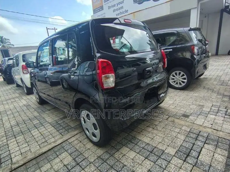 Suzuki Alto 2024
