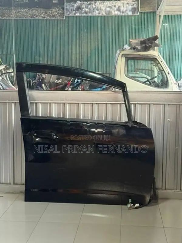 Honda Fit GP1 / GP2 Front Door Panel ( Only )