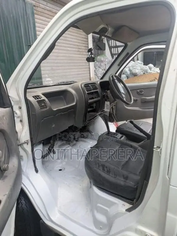 Suzuki Carry 2001