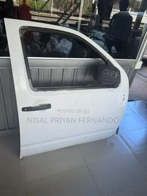 Nissan Navara D-40 Front Door Panel ( Only )
