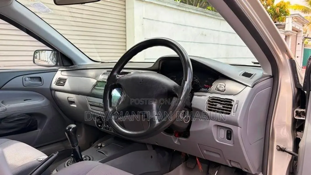 Mitsubishi Lancer 2006