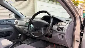 Mitsubishi Lancer 2006
