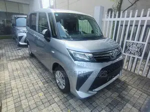 Toyota Roomy 2023