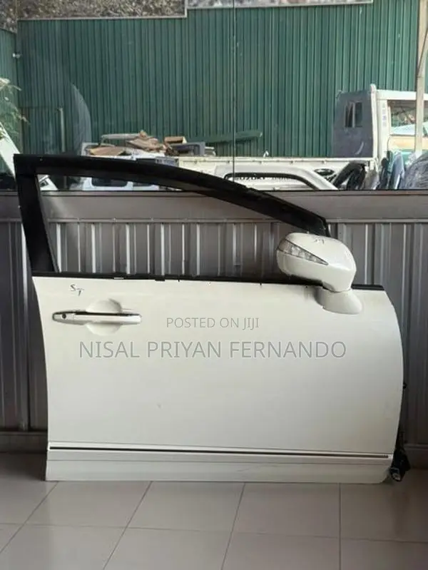 Honda Civic FD1 / FD3 Front Door Panel ( Only )