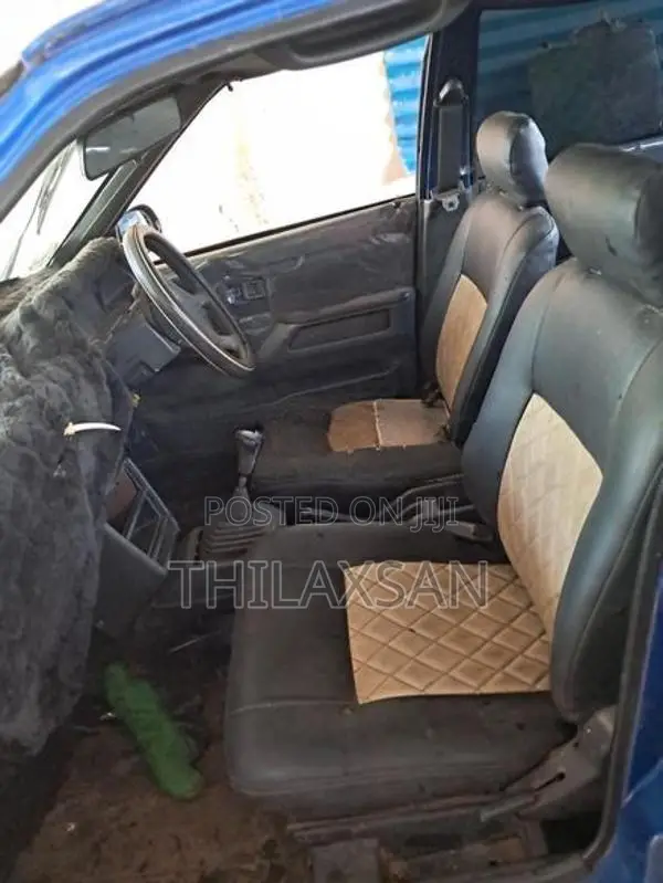 Isuzu Gemini JT600 1987