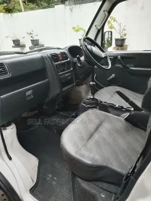 Suzuki Carry 2011