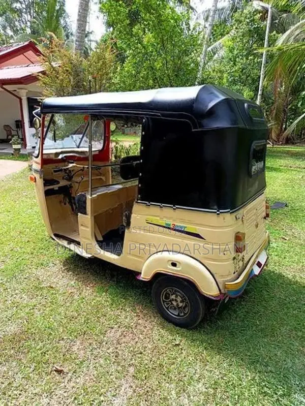 Bajaj RE Three Wheel 1995