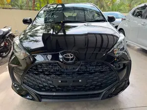 Toyota Yaris X Grade 2024