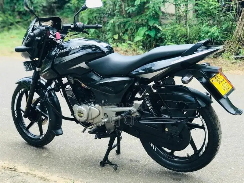 Bajaj Pulsar 150 2016