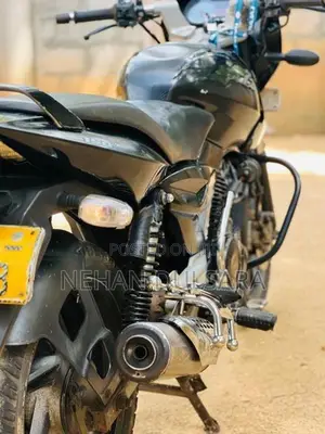 Bajaj Pulsar 150 2011