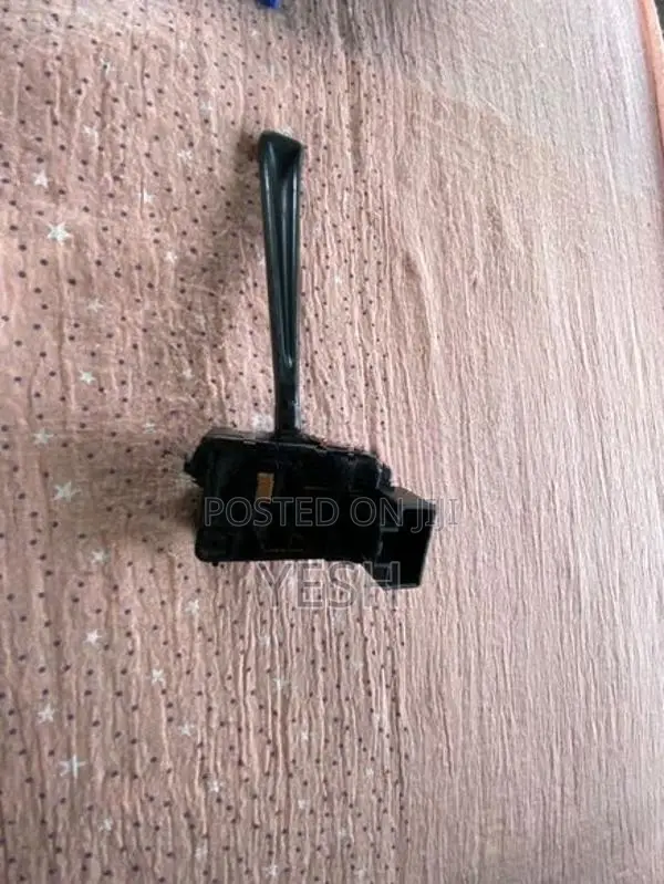 Nissan Vannet Wiper Switch