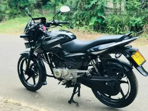 Bajaj Pulsar 150 2016