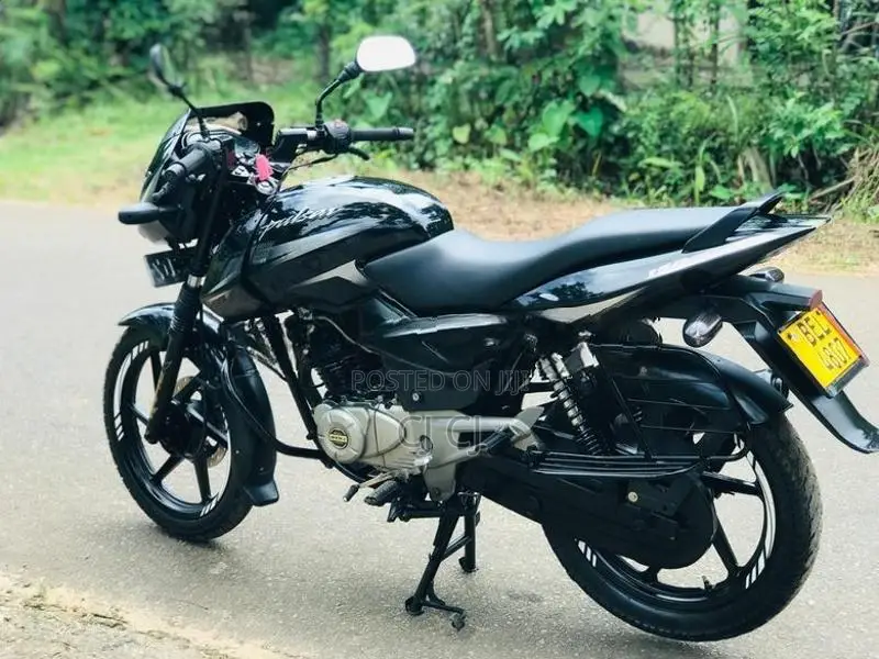 Bajaj Pulsar 150 2016