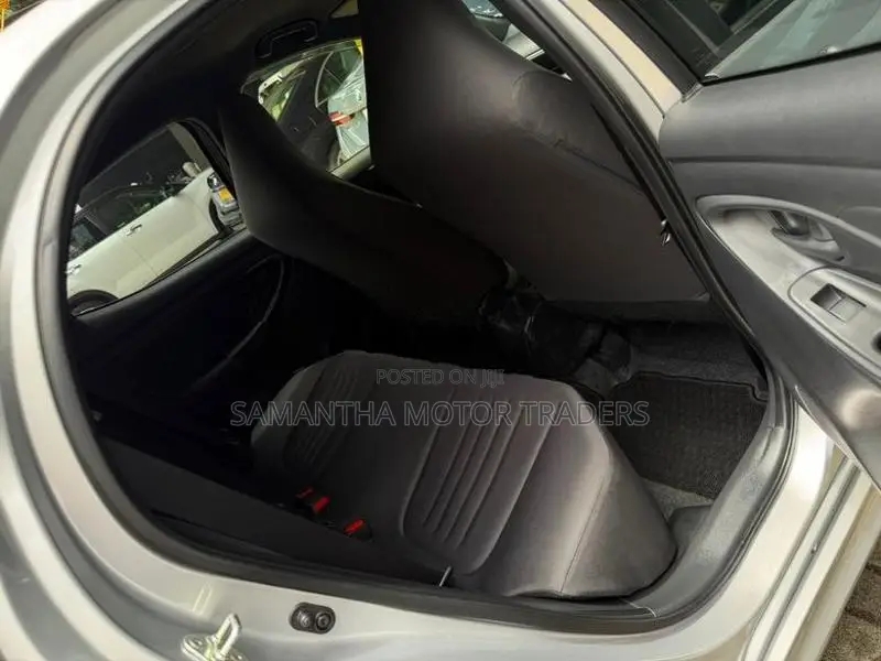 Toyota Yaris X Grade 2023