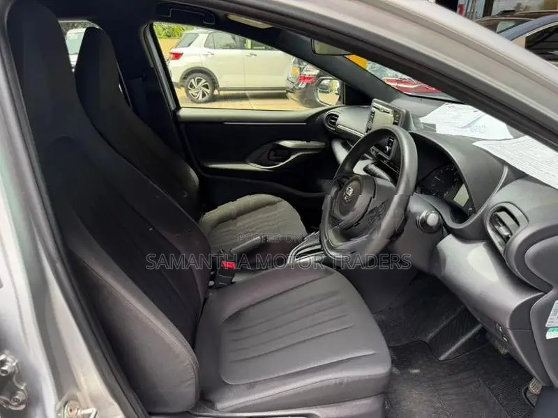 Toyota Yaris X Grade 2023
