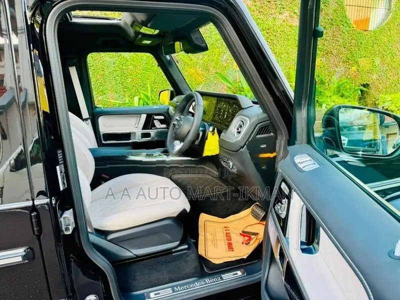 Mercedes Benz G450d 2024