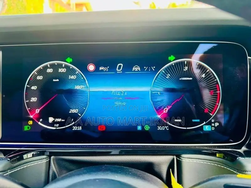 Mercedes Benz G450d 2024