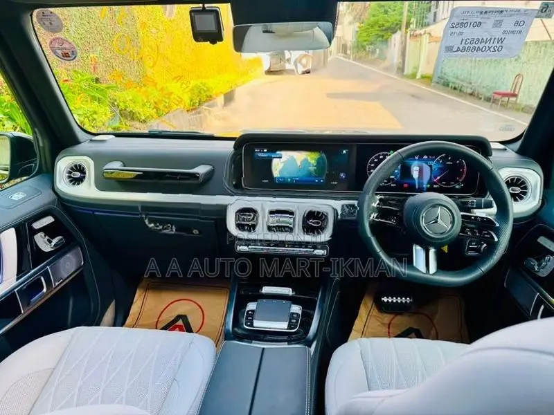 Mercedes Benz G450d 2024