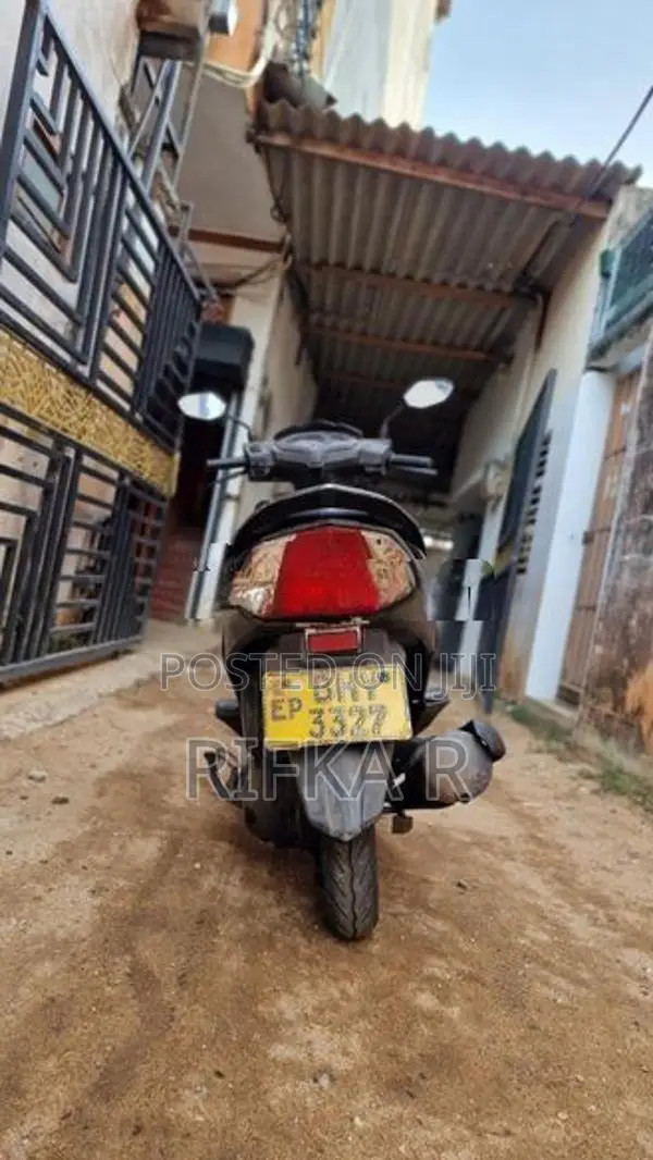 Honda Dio 2018