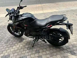 Bajaj Pulsar N160 2025