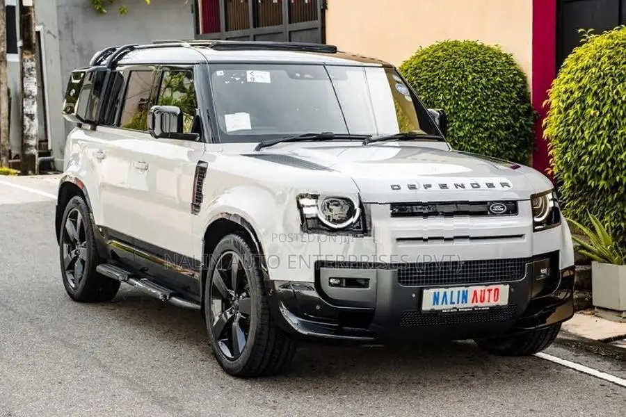 Land Rover Defender P300 BORASCO GREY 2026