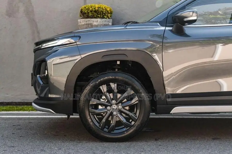 Toyota Taisor G-GRADE 2026