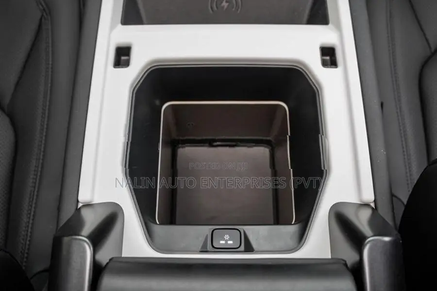 Land Rover Defender P300 BORASCO GREY 2026