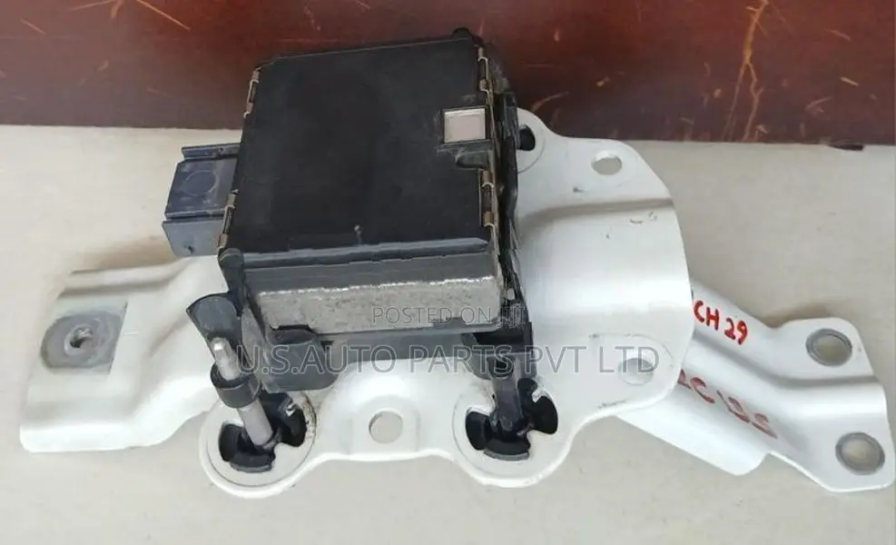 ZC13S SWIFT RS RADAR Control 33943 - 52R00 68 PO