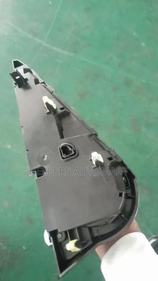 Toyota Aqua X Urban AC Control Unit
