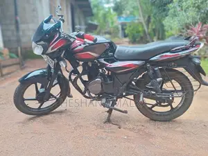 Bajaj Discover black red 2010