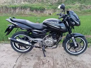 Bajaj Pulsar 150 2015