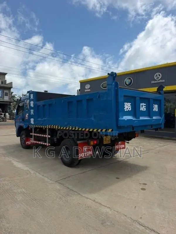 Mitsubishi Mini Cab Foton Tipper 2011