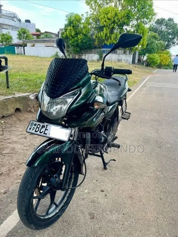 Bajaj Discover 150F 2015