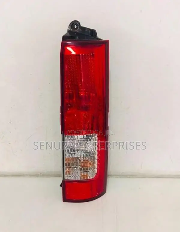 Suzuki Every DA64W Tail Light Rh