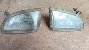 Toyota Starlet Head Light